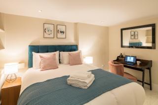 Fitzrovia - Charlotte Street by Viridian Apartments - London - 5