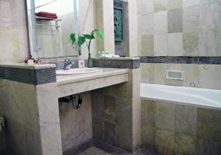 Nirmala Hotel Jimbaran - Jimbaran - 1