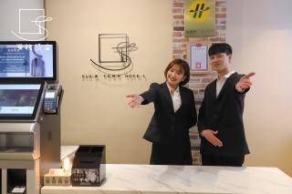 Slow Town Hotel-Reel - 1