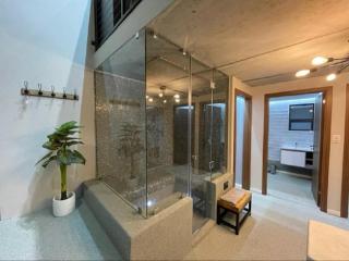 Escape to Pringle - 6