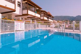 HomeForGuest Apartamento con piscina a 50M del mar en La Caleta - Adeje - 0