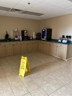 COLLINS INN & SUITES - Collins - 4