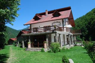 Cabana Retezat - Râu de Mori - 0