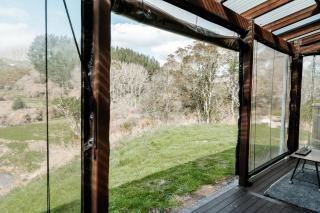 Unwind in Paradise Valley Trout at your door - Rotorua - 1