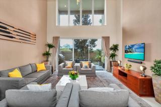 Luxury Villa Less Than A Mile From Disneyworld -Bonus Elevator- - Orlando - 0