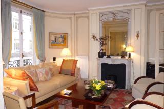 Prestigious 2 bedroom near Champs Elysées - Parijs - 0