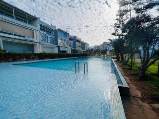 Melrose Beαch Aρραrt Pοοl Vieω - Casablanca - 9