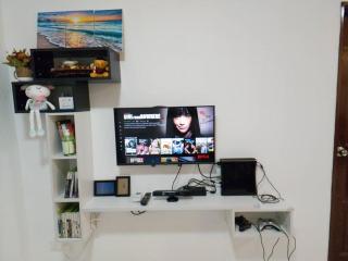 The Homestay 105 - nearby sky mirror jetty - Netflix & xbox - Kuala Selangor - 9