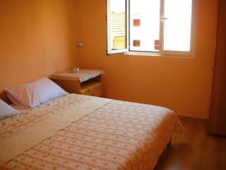 Apartments by the sea Vis - 15926 - 1