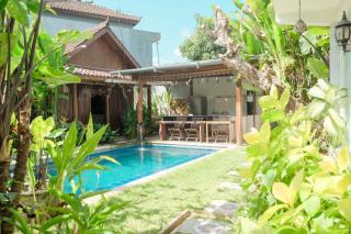 RedDoorz at Villa Krisna Balangan Beach - Jimbaran - 7