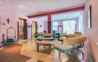 8 Bedroom Beautiful Home In Miastko - Starzno - 8
