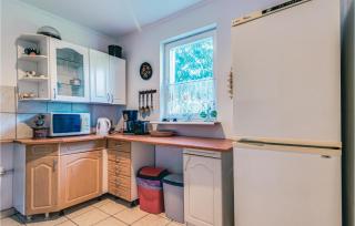 8 Bedroom Beautiful Home In Miastko - Starzno - 6