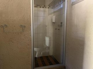 Eastwoods Lodge - Springs - 2