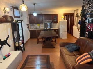 Taverna indipendente zona Ospedale Pescara - 0