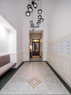 Luxury apartment in the centre - Prague - 5