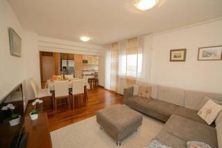 Sunny day -Arena Zagreb , 2 bathrooms, 102m², - 2