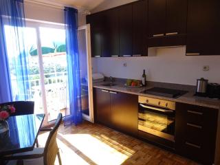 Trogir Yellow House - Trogir - 4