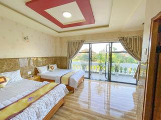 Khách sạn Triều Dâng - 1