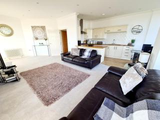 Seas the Day Beachfront Apartment Ramsgate - Sleeps 4 - Ramsgate - 7