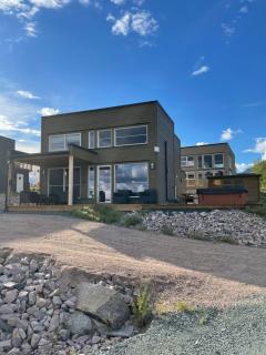 Exclusive Funkis Cabin, Lake View, Rooftop Terrace, Jacuzzi, Sauna, Close to Golf and Alpine - Vrådal - 0