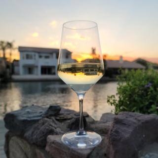 PEACEFUL lakeside home, minutes from Downtown Gilbert - 3