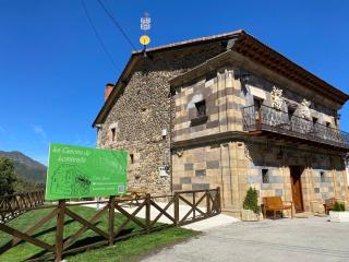 La Casona de Lombraña, en Polaciones (Saja-Nansa) - 7