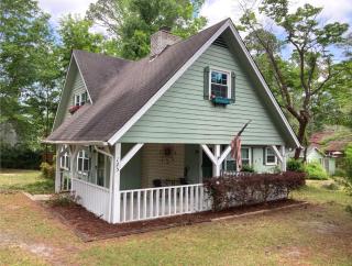 Cottage by the Beach Best Suited for Large Groups - Wilmington - 9