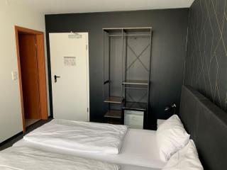 MOTELO Bielefeld - Smart HOTEL - Bielefeld - 2