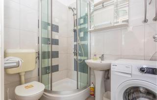 Awesome Apartment In Omisalj With Wifi - Omišalj (Castelmuschio) - 3