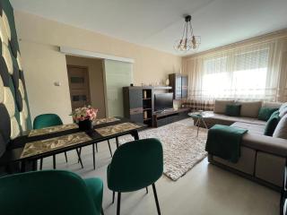 Bella Apartman Debrecen - Debrecen - 5