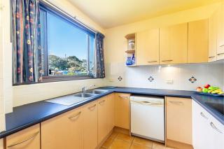 Columbia 1 12 Columbia Close large unit with fantastic water views - Nelson Bay - 1