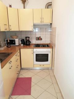 Apartments with WiFi Makarska - 15307 - 3