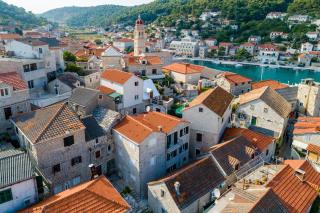 Apartments by the sea Pucisca, Brac - 15381 - Pučišća - 9