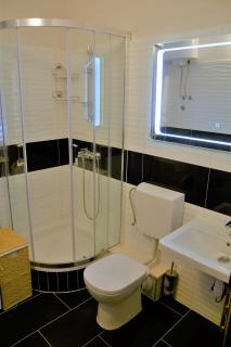 Apartments with a parking space Split - 15410 - 1