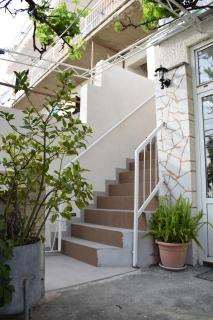 Apartments with a parking space Podstrana, Split - 15478 - 5