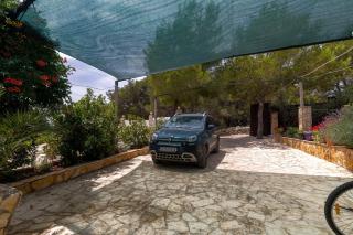 Family friendly house with a swimming pool Cove Koramaslinova - Koromaslinova, Brac - 15479 - Milna - 1