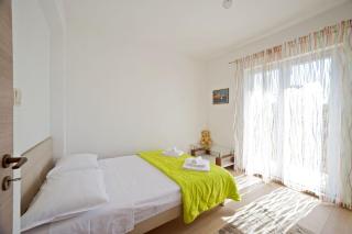 Apartments with a parking space Gornje selo, Solta - 15545 - Grohote - 3
