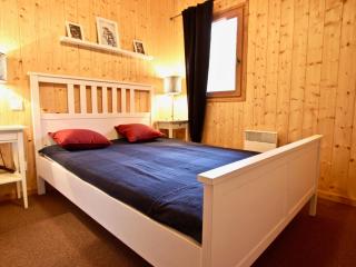 Chalet pour 8 pers. 4 chambres, 3 SDB à Chamrousse - FR-1-549-107 - Chamrousse - 8