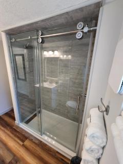 Cozy Hideaway in the Duck Pond area of Gainesville - 2