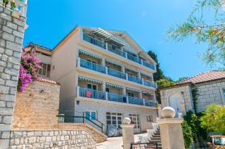 Apartments by the sea Brist, Makarska - 15714 - Podaca - 0