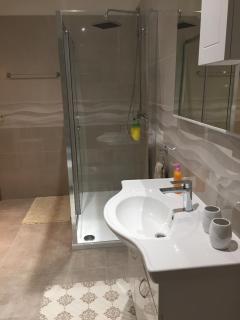 Apartments with a parking space Podstrana, Split - 16032 - 2