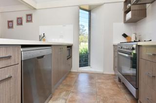 Ironbark Hill Retreat - 3