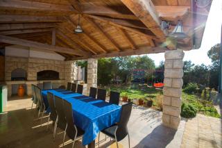 Apartments with parking space Barbat, Rab - 16245 - 0