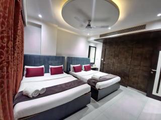 Hotel City Heart Shirdi - Shirdi - 3