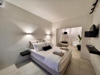 Perla Coco Jacuzzi Suites - Chania - 9