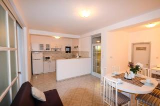 Apartments with a parking space Pula - 15814 - 6