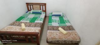 Homestay Bajet KK UCA1 Ground floor Corner 3 Rooms 2 Aircond - 1