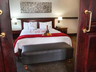 Court Classique Suite Hotel - 3