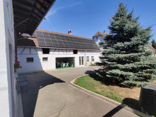 House MayFa - - 7