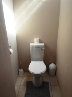 Cenikma Guest Suites - Family Room 1 - East London - 2
